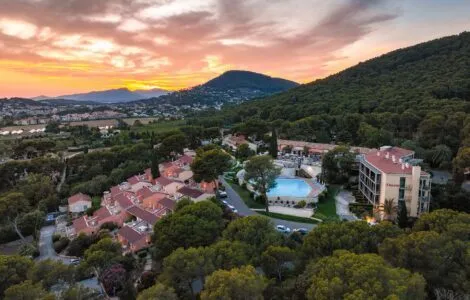 Image de mise en avant pour CARQUEIRANNE, CLUB MILEADE