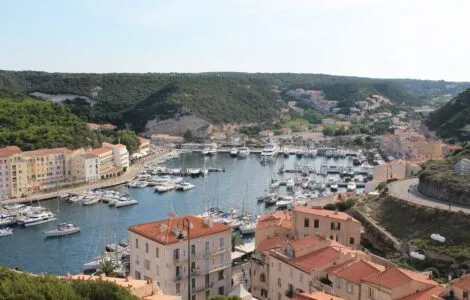 Image de mise en avant pour CIRCUIT ESSENCE DE CORSE