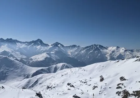 ALPE D'HUEZ, VILLAGE VACANCES